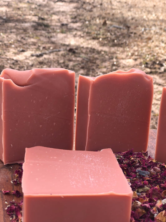 Hibiscus Tea with Rosehip Oil and Shea Butter Bar